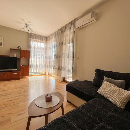 Summer Host Apartment Onegin Sozopol Exterior foto